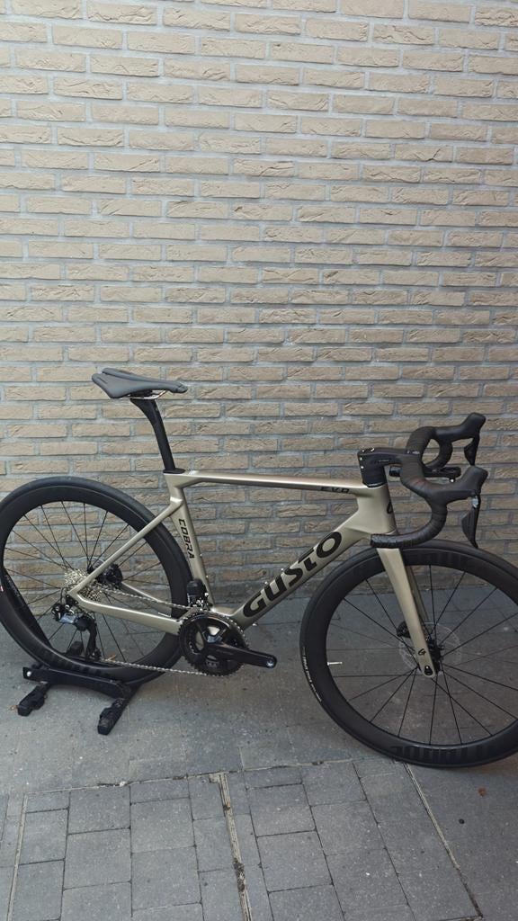 NIEUW! Gusto Cobra - Officiële dealer met Garantie!, Fietsen en Brommers, Fietsen | Racefietsen, Ophalen, Nieuw, Carbon
