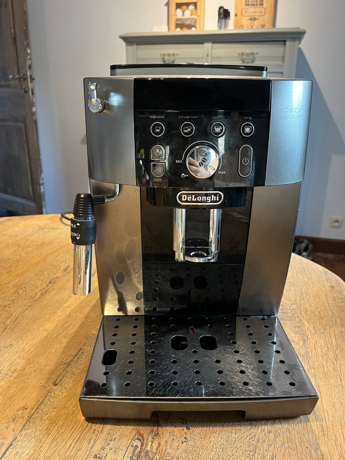 DELONGHI ECAM 250.B33, Electroménager, Enlèvement, Comme neuf