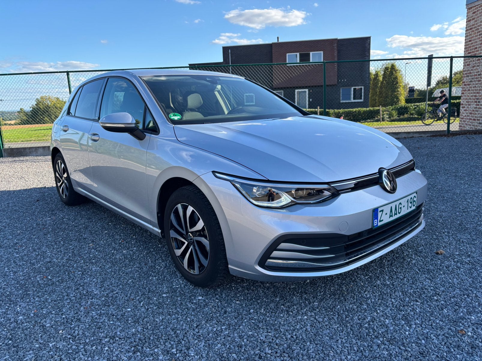 Volkswagen Golf 8 1.0 eTSI OPF DSG Hybride léger, Autos, Argent ou Gris, Achat, Entreprise, Noir