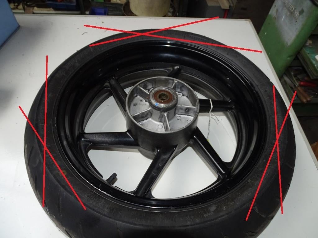honda firebalde cbr900rr sc33 achterwiel met band, Enlèvement, Utilisé