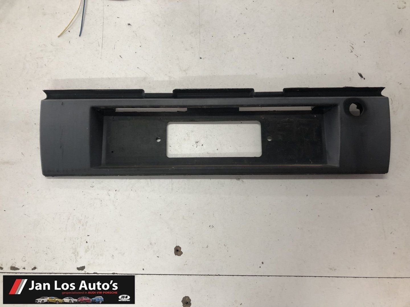 Middenplaat achterklep Facelift FL Audi 100 C3 443853456, -, Audi, Utilisé, -