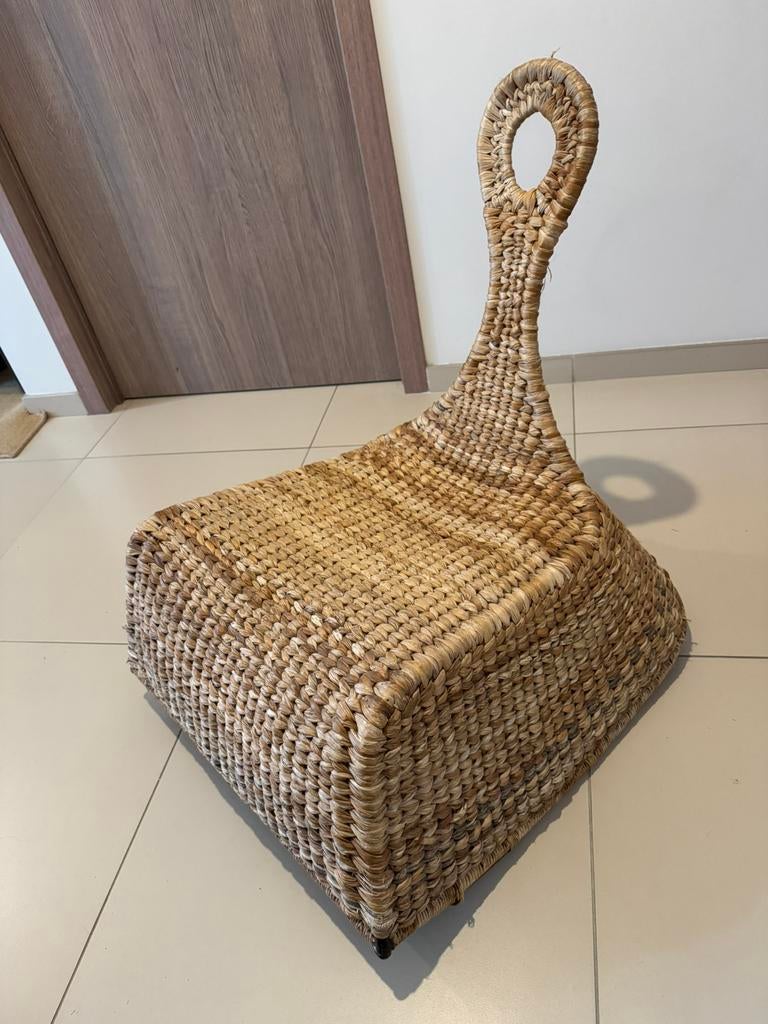 Fauteuil a bascule en osier, Enlèvement, Comme neuf