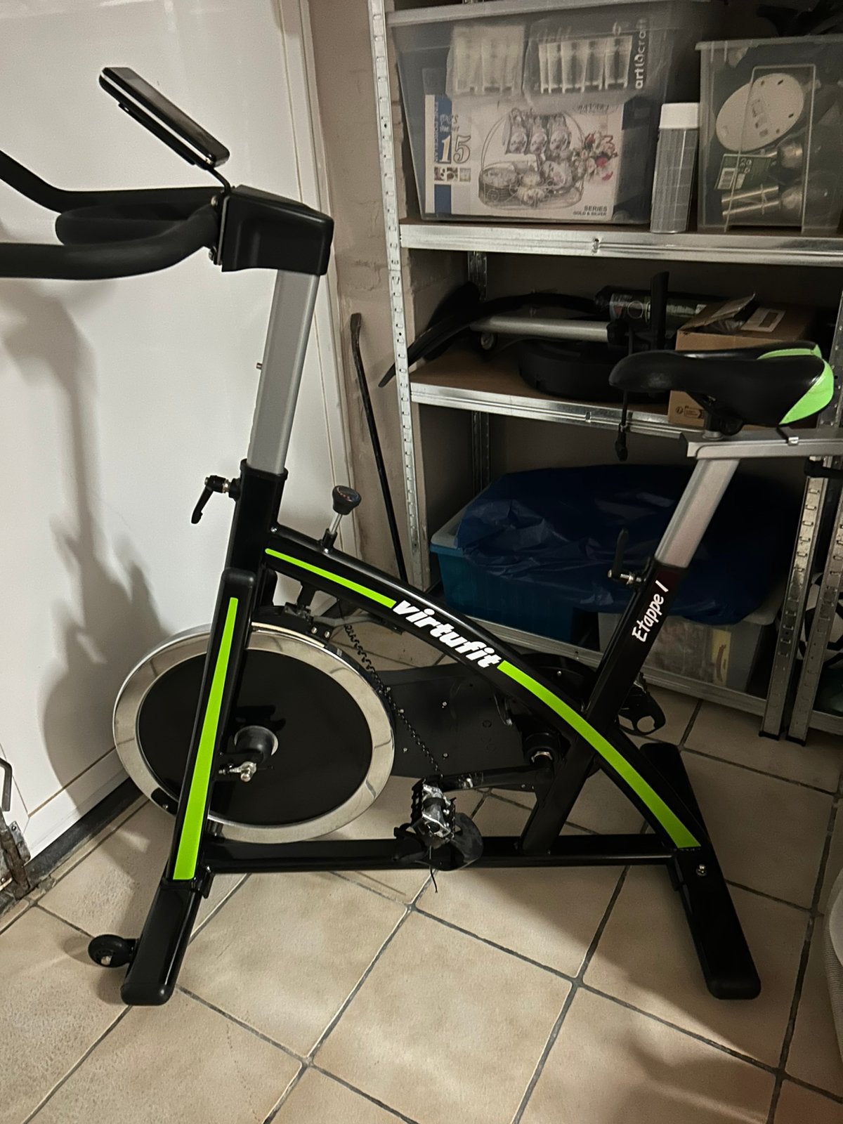 VirtuFit Spinbike Etappe 1, Sports & Fitness, Appareils de fitness, Vélo de spinning, Comme neuf, Enlèvement, Jambes