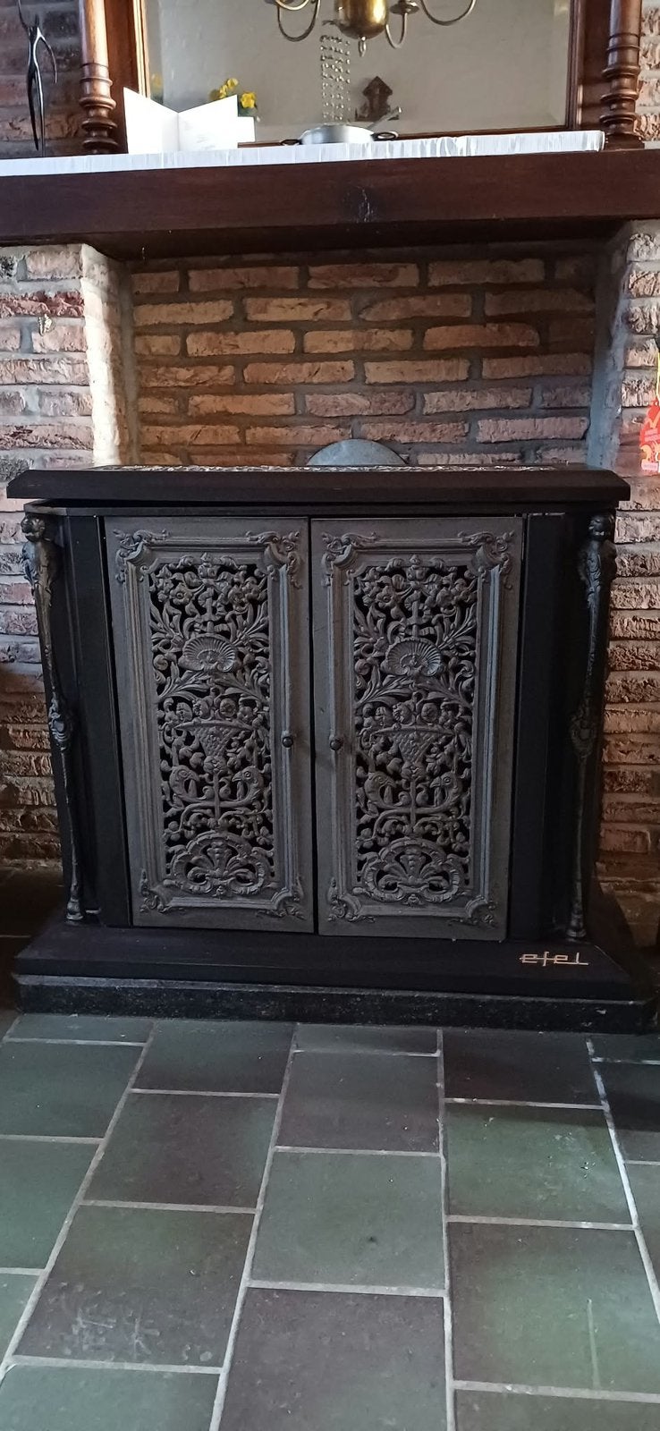 Oude gietijzeren stoof, Ophalen, Gebruikt