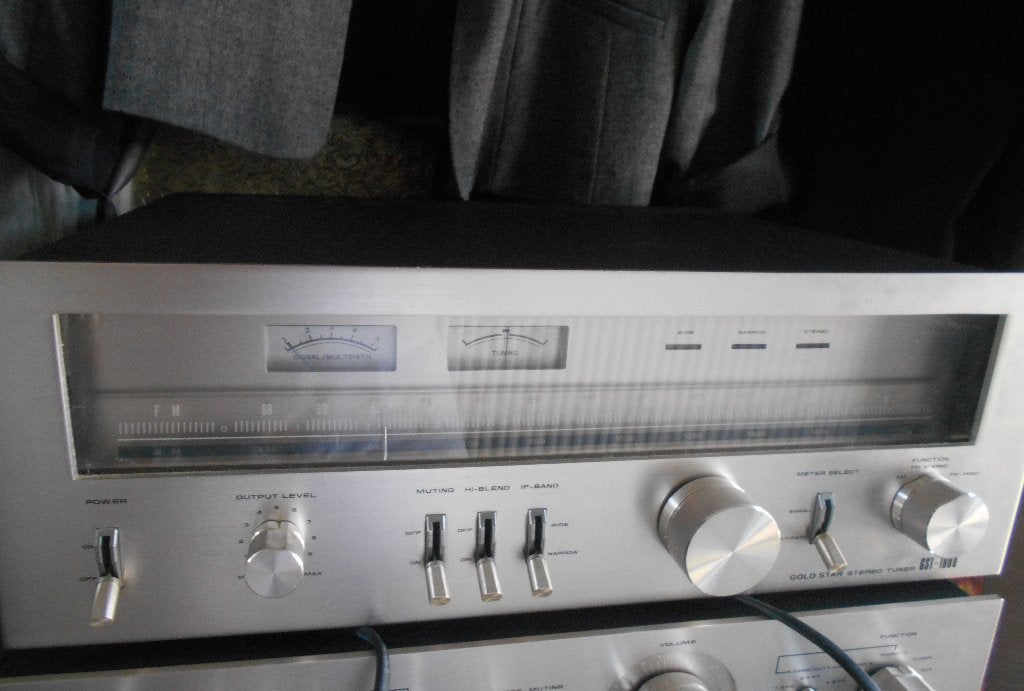 Gold star Stereo tuner radio GST 1000 comme neuf, Audio, Tv en Foto, Tuners, Ophalen, Zo goed als nieuw