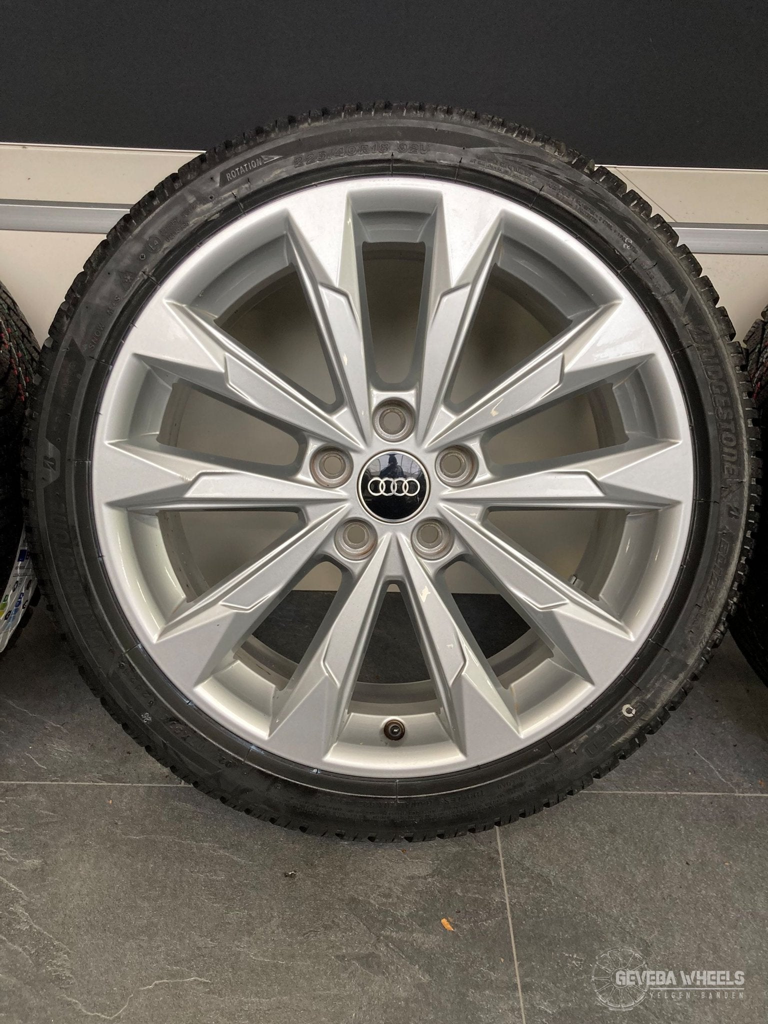 18” originele Audi A3 S3 8P 8V 8Y velgen + nwe winterbanden, Auto-onderdelen, 18 inch, Gebruikt, -, -
