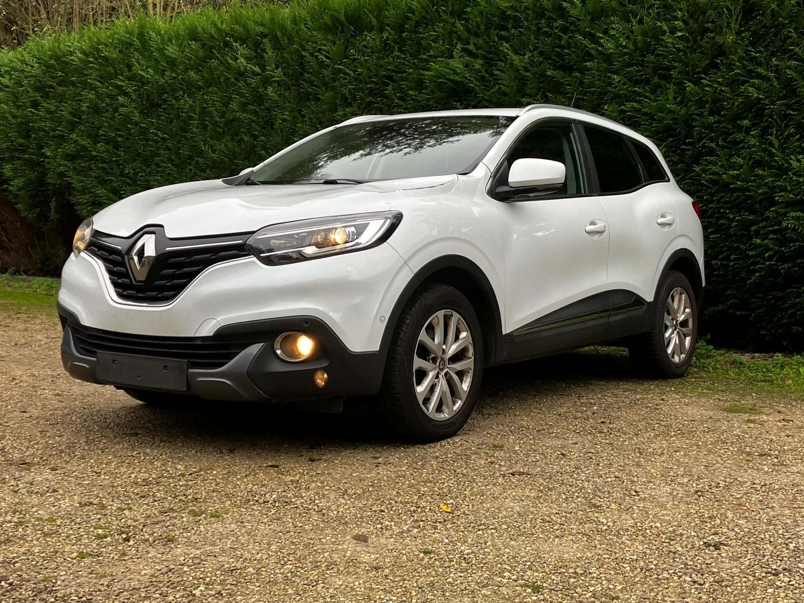 Renault Kadjar 1.5DCi+++2016++++Automaat+++Euro 6b, Auto's, 4 cilinders, Leder en Stof, Bedrijf, 5 deurs