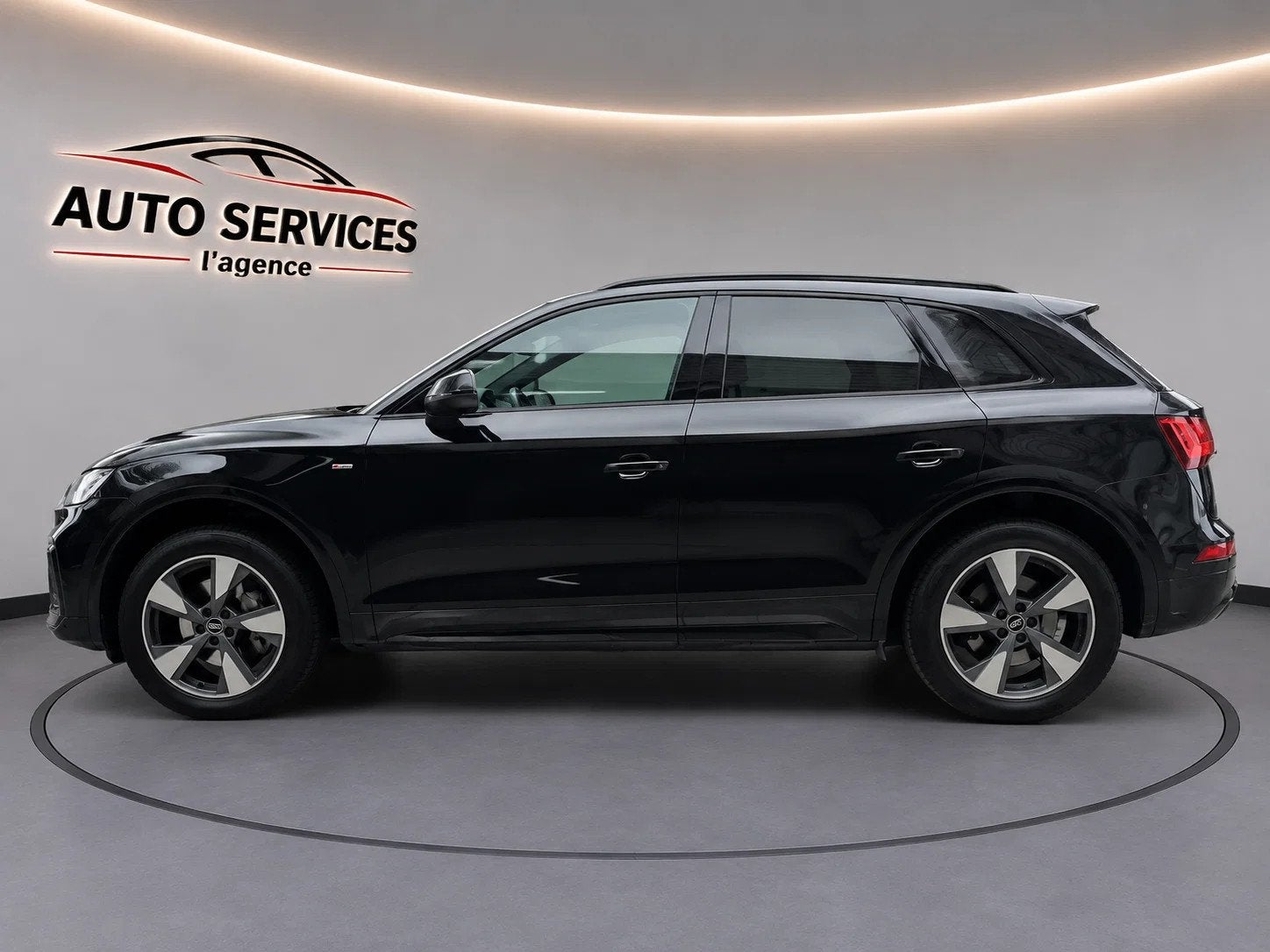 Audi Q5 Q5 Sportback 40 TDi Quattro Business Ed. S line S tr, Auto's, Automaat, Gebruikt, 4 cilinders, Q5