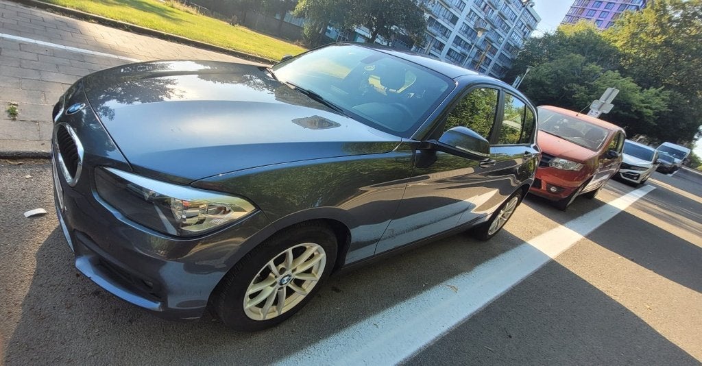 BMW 1 Serie Hatch 116i (80 kW), Autos, BMW, Particulier, Série 1, ABS, Airbags, Air conditionné, Climatisation automatique, Bluetooth
