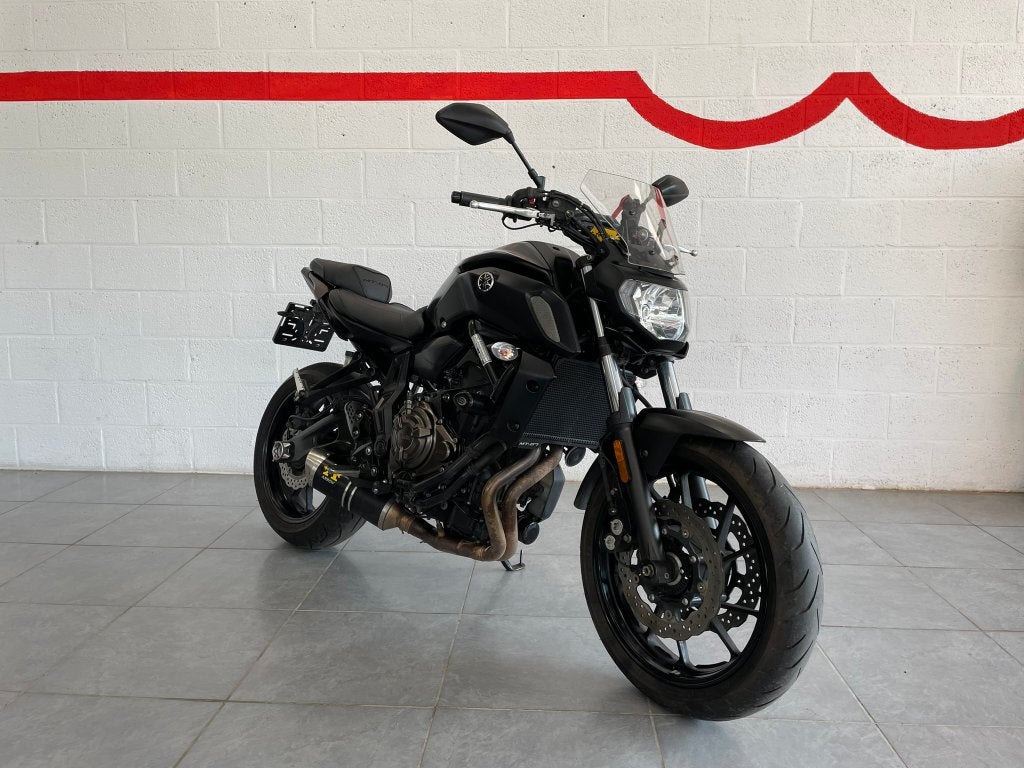 Yamaha Mt07 *arrow*, Motoren, 2 cilinders, Occasion, Bedrijf, Handgeschakeld