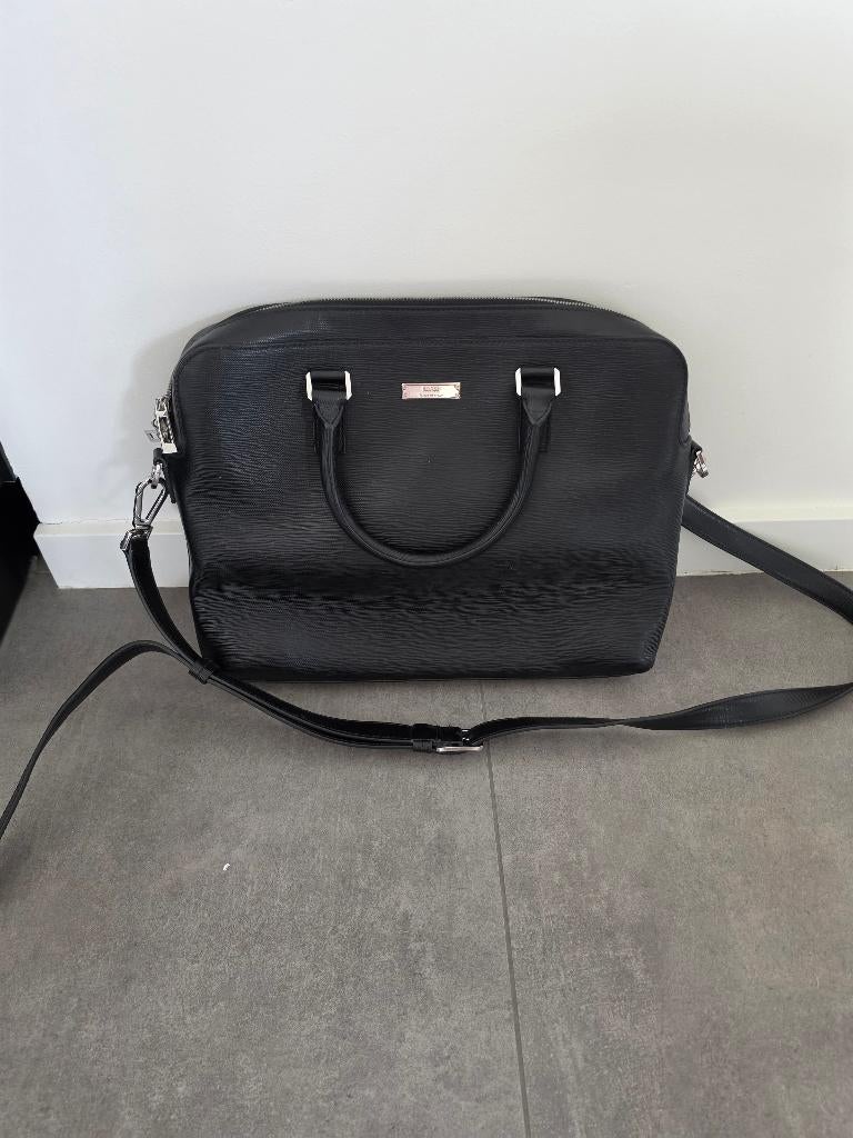 Laptop tas - Hugo Boss, Computers en Software, Laptoptassen, Ophalen, 15 inch, Zo goed als nieuw, Schoudertas