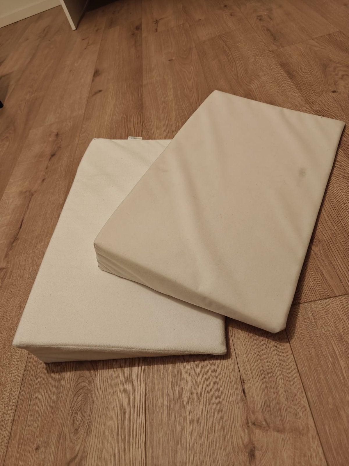 Reflux kussen (2 stuks, ook mogelijk apart te kopen), Ophalen, Gebruikt