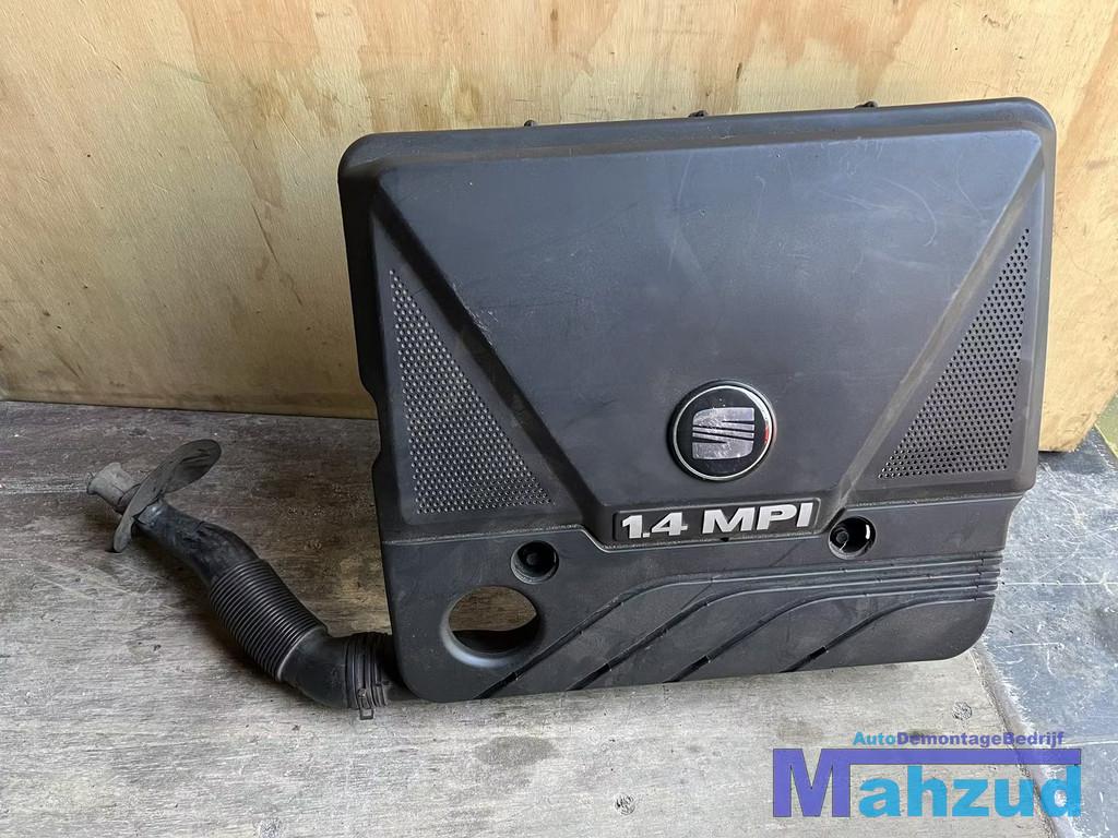 SEAT AROSA VW LUPO 1.4 Motorplaat luchtfilter 1997-2004, Gebruikt, Autovia A-2, Km 585 585
08760  Martorell, ES, SEAT S.A., Customercare@seat.es