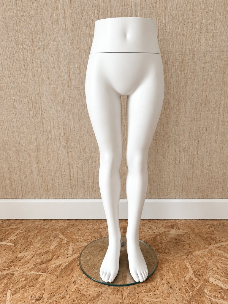 Mannequin pour enfant taille 128 — mannequin avec pied, Articles professionnels, Enlèvement ou Envoi