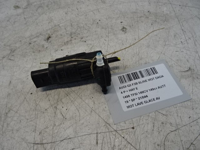 LAVE-GLACE POMPE AVANT Audi Q3 (F3B) (01-2018/-) (1K6955651), Utilisé, Audi