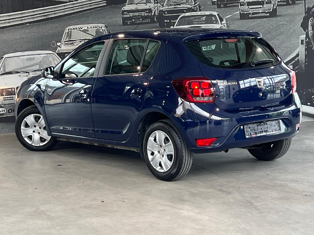 Dacia Sandero 0.9 TCe * Automaat * Slechts 17.100 Km, Auto's, 118 g/km, Stof, Euro 6, Bedrijf
