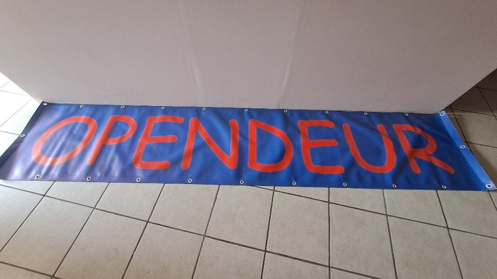 Banner, Enlèvement, Comme neuf
