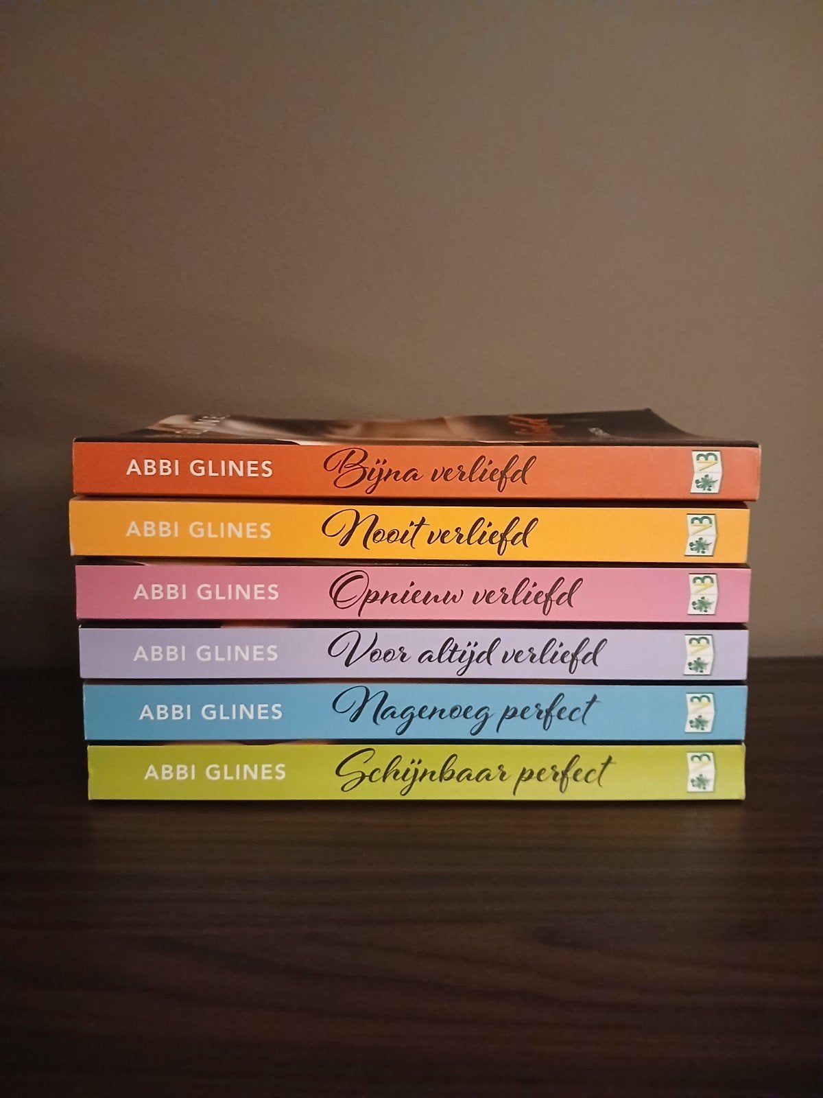 Abbi Glines Rosemary Beach / Verboden Vrucht serie, Boeken, Ophalen, Zo goed als nieuw