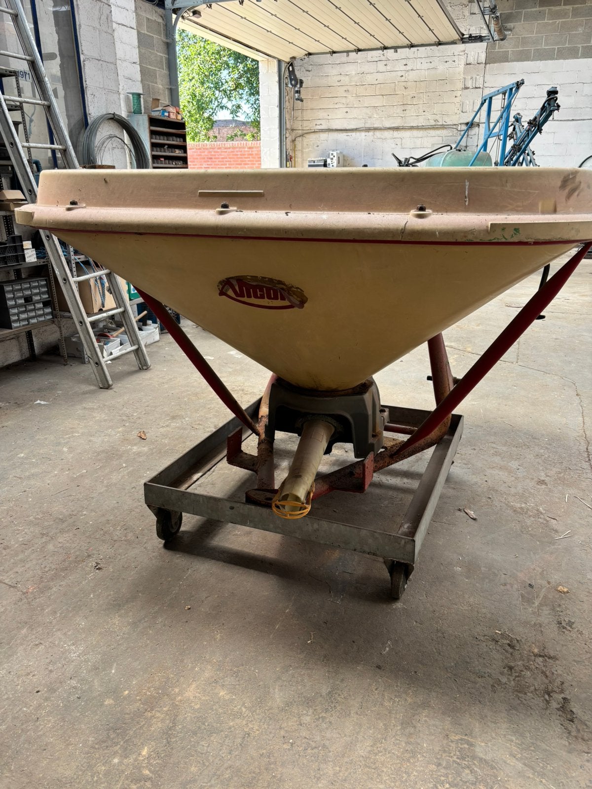 Vicon, kunstmest strooier, Ophalen, Akkerbouw, Gewasbescherming en Bemesting