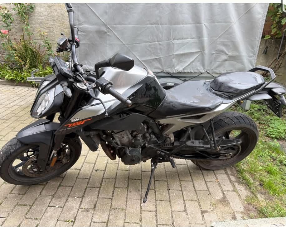 KTM 790 Duke - 2019, Motoren, 2 cilinders, Gebruikt, Particulier, Meer dan 35 kW