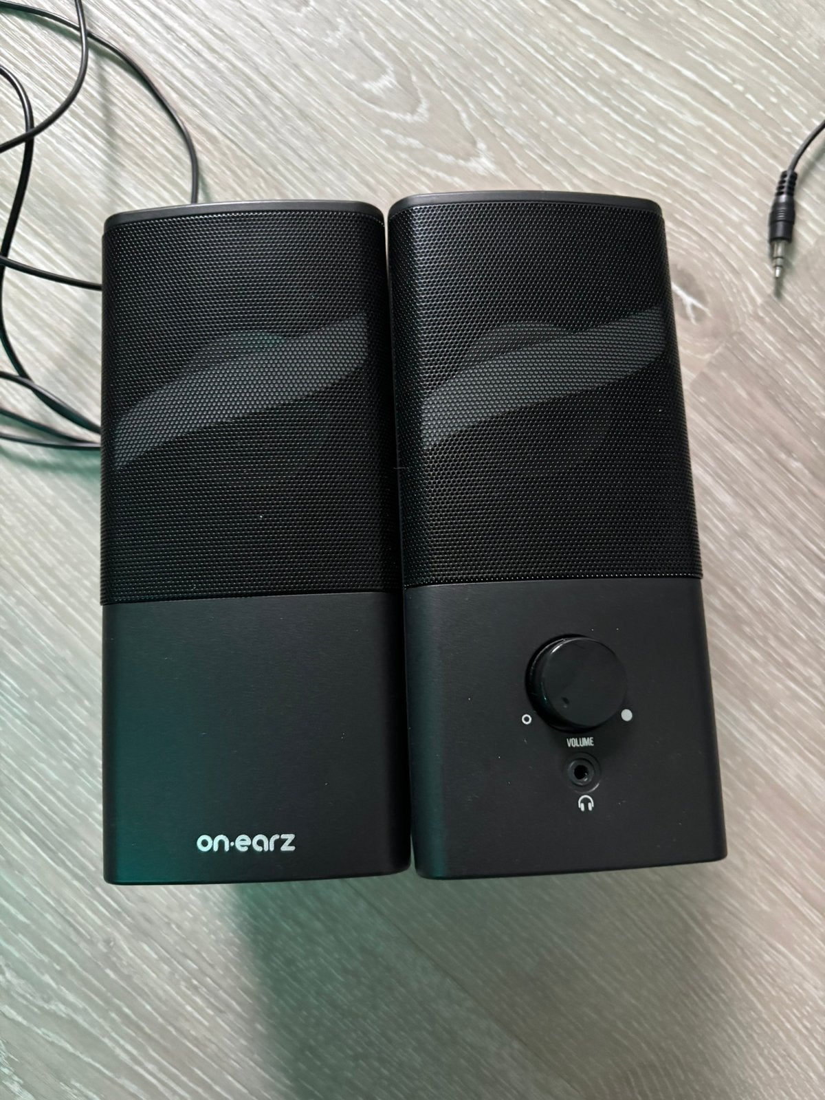 Boxen on.earz, Audio, Tv en Foto, Luidsprekerboxen, Ophalen of Verzenden, Zo goed als nieuw