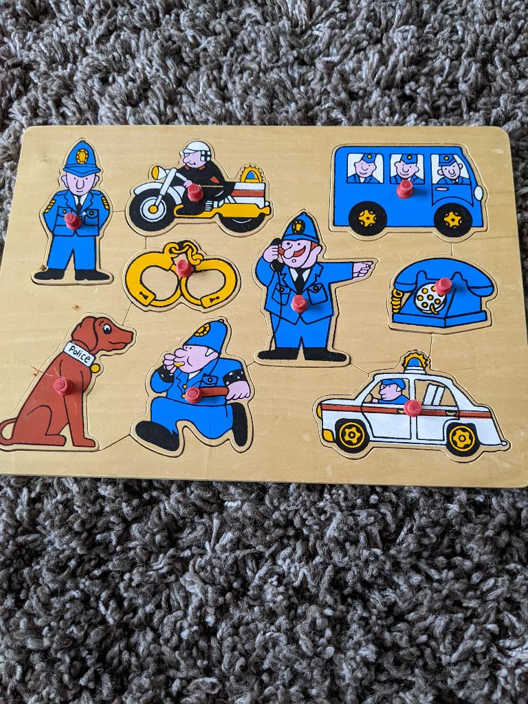 Houten puzzel politie, Gebruikt, Ophalen of Verzenden, Van hout, Minder dan 10 stukjes
