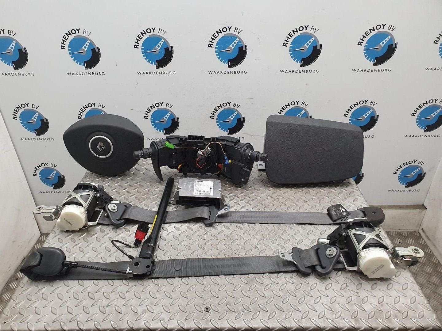 RENAULT CLIO AIRBAG SET 2013, Autos : Pièces & Accessoires, Enlèvement ou Envoi, Utilisé, ARN reconnu