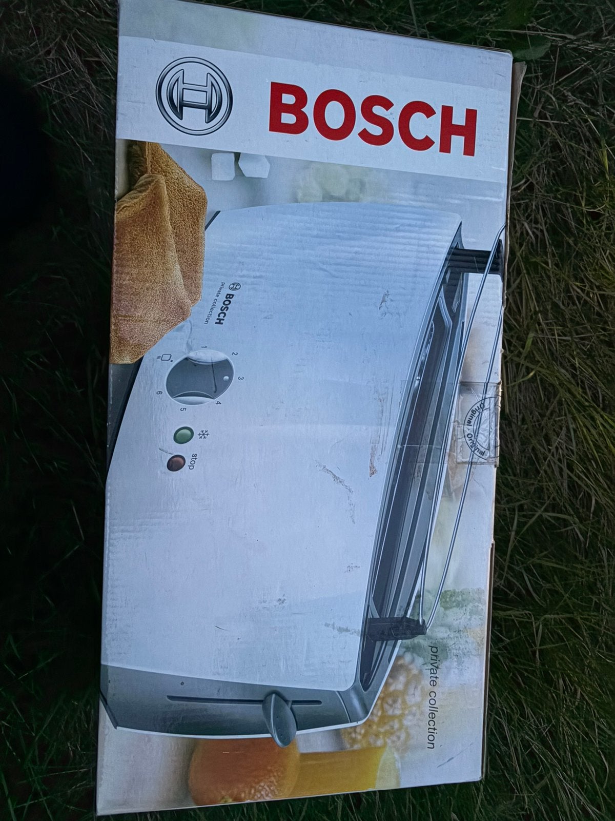 Grille-pain Bosch TAT6001 - Neuf dans sa boîte, Enlèvement, Comme neuf, Ramasse-miettes amovible