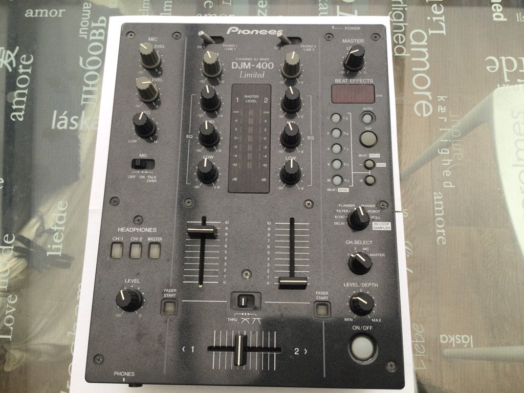 PIONEER djm 400 table de mixage 5xline /2xphonos  /2xmicros, Enlèvement ou Envoi