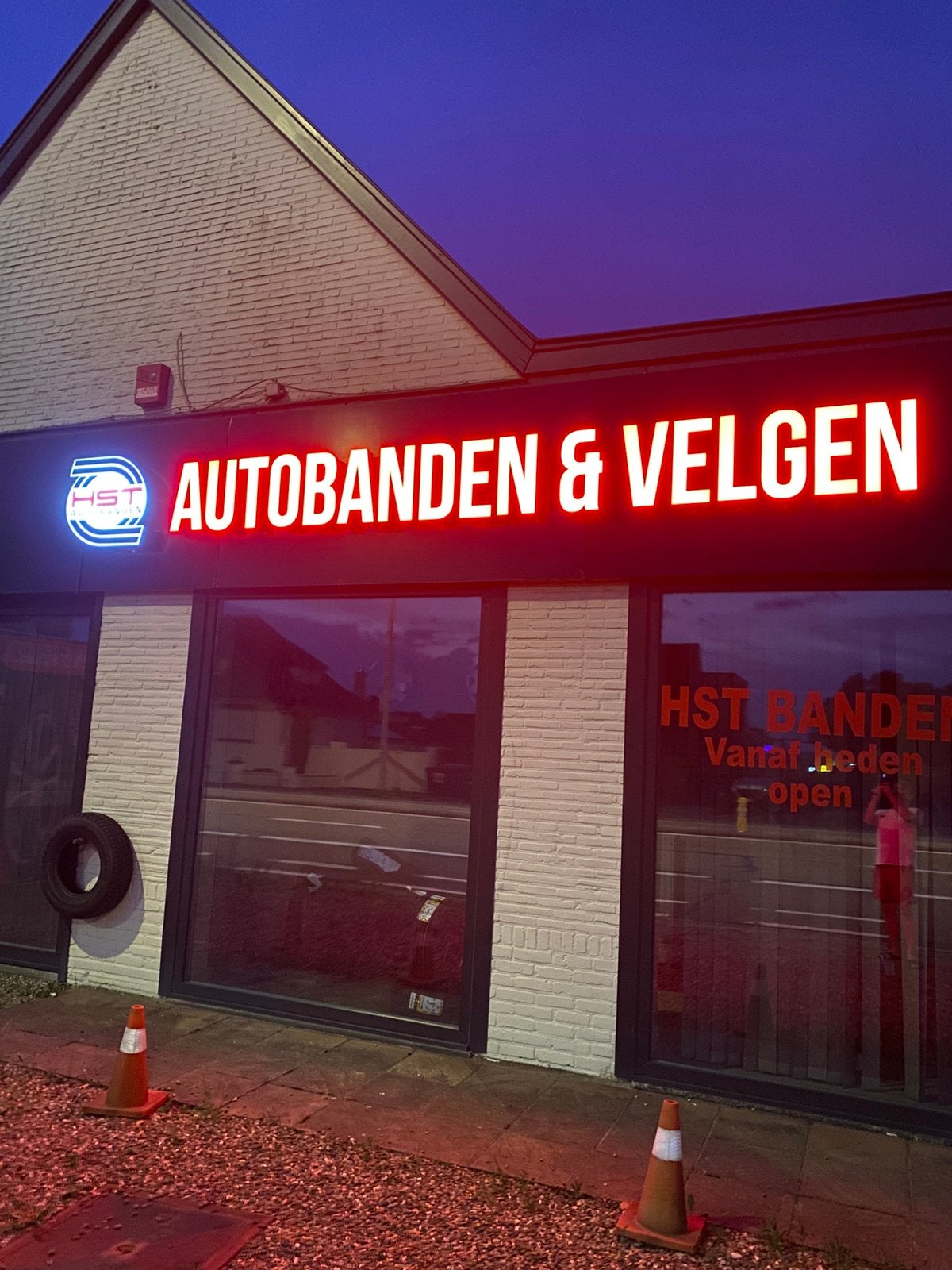 Tweedehands banden te koop., Ophalen, Zo goed als nieuw