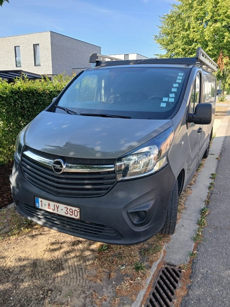 Opel Vivaro, Autos, Achat, Vivaro, Euro 6, 3 places