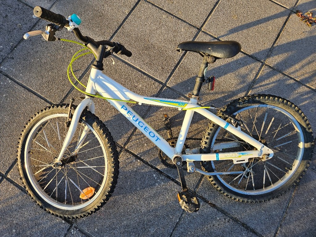 Vélo 6 à 8 ans Peugeot 20 pouces avec 6 vitesses, Vélos & Vélomoteurs, Frein sur jante, Enlèvement, Utilisé, 20 pouces ou plus