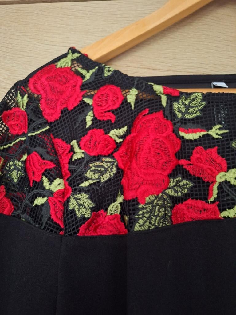 Pakket merkkledij mt 44 25 euro, Kleding | Dames, Ophalen