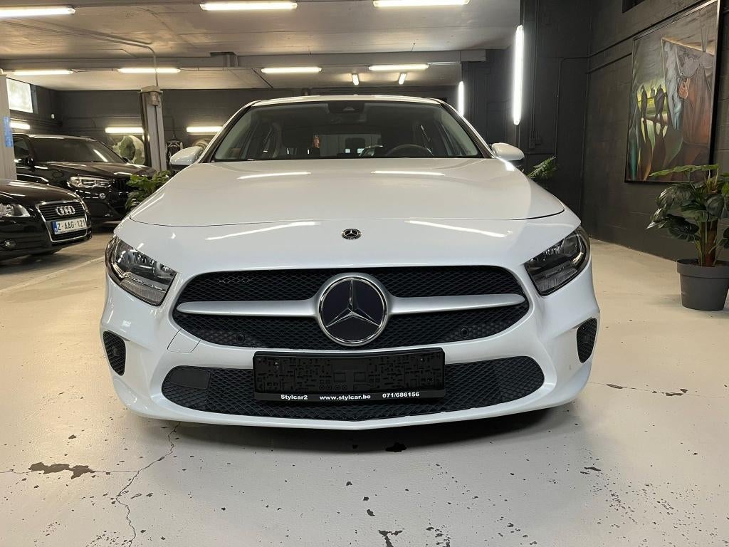 MERCEDES CLASSE A180 **BUSINESS SOLUTION**12MOIS DE GARANTIE, Classe A, Achat, Euro 6, Entretenue par le concessionnaire