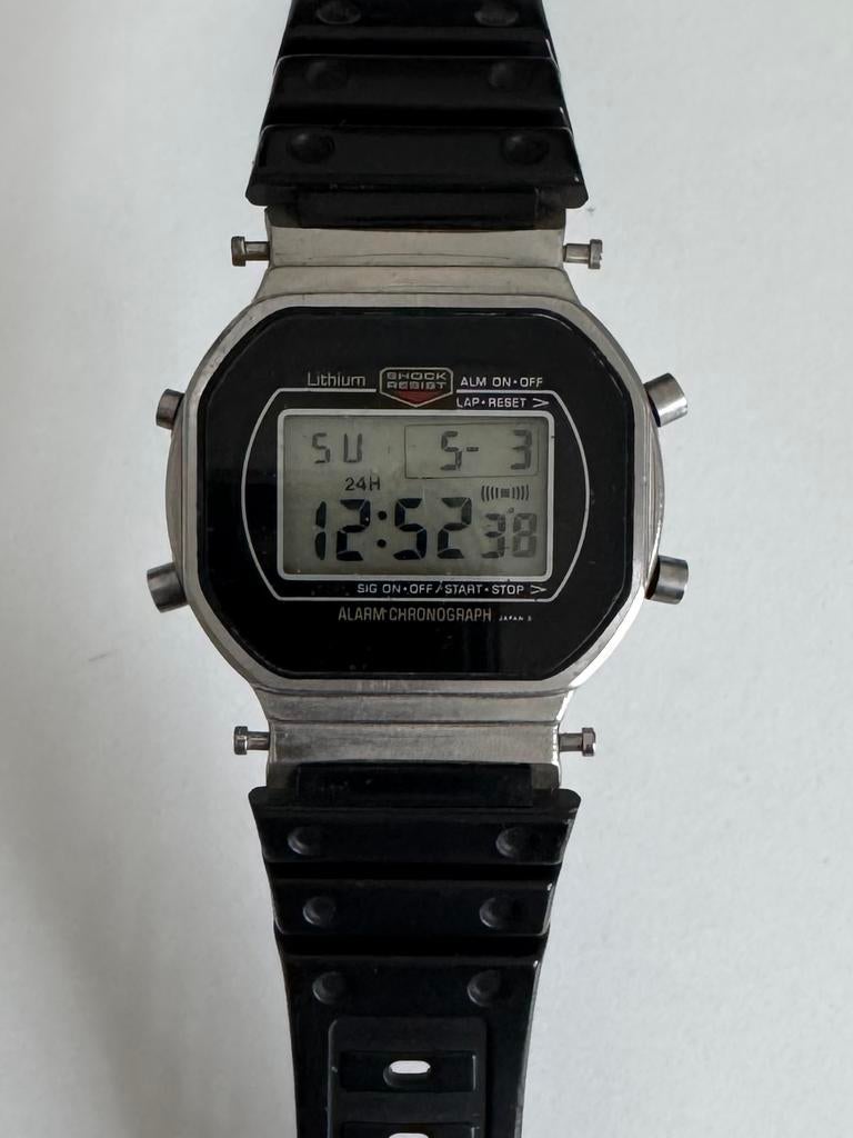 Casio DW-5400 Vintage G-Shock Module 240 – Fonctionne, Antiquités & Art, Curiosités & Brocante, Enlèvement ou Envoi