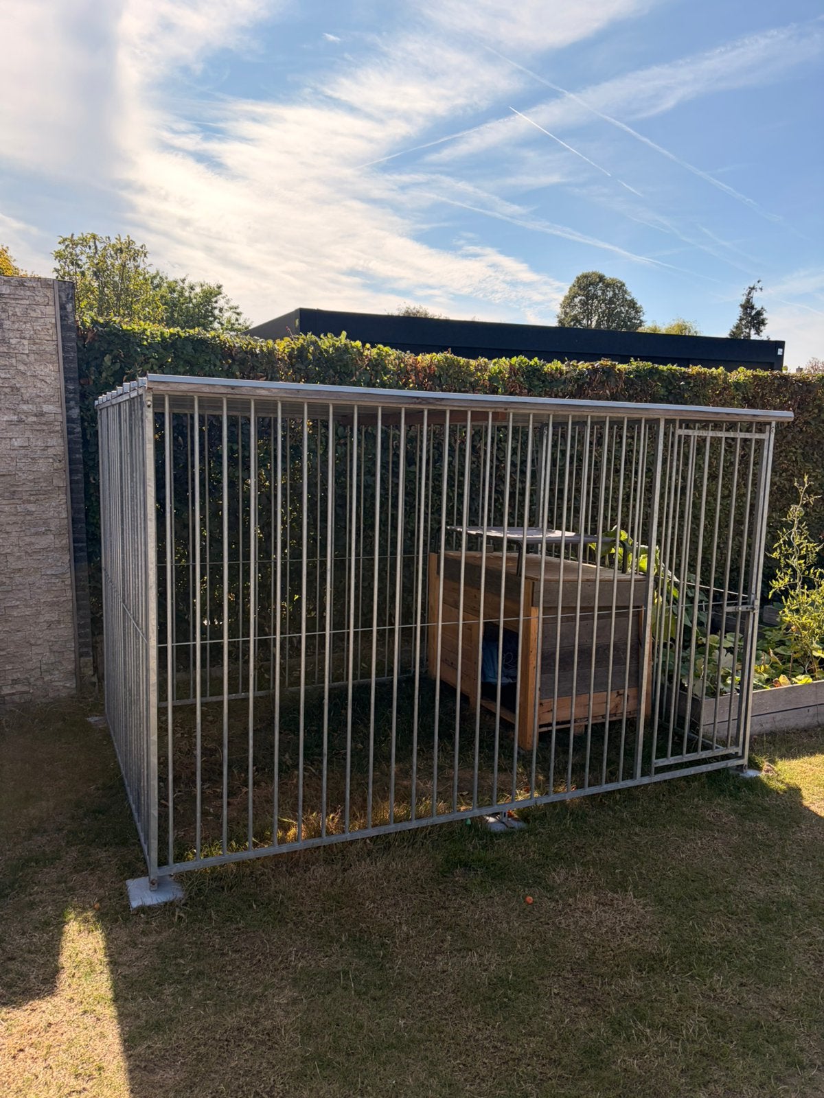 chenille de 3m sur 2m, Enlèvement, Comme neuf, Chenil chien