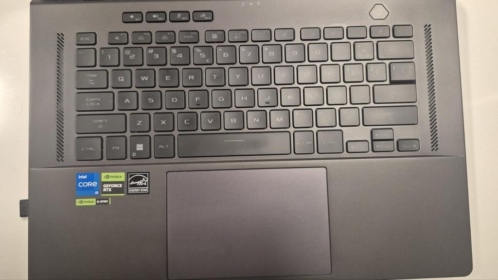 Gaming laptop ASUS ROG Zephyrus G16 Qwerty, Ophalen, Qwerty
