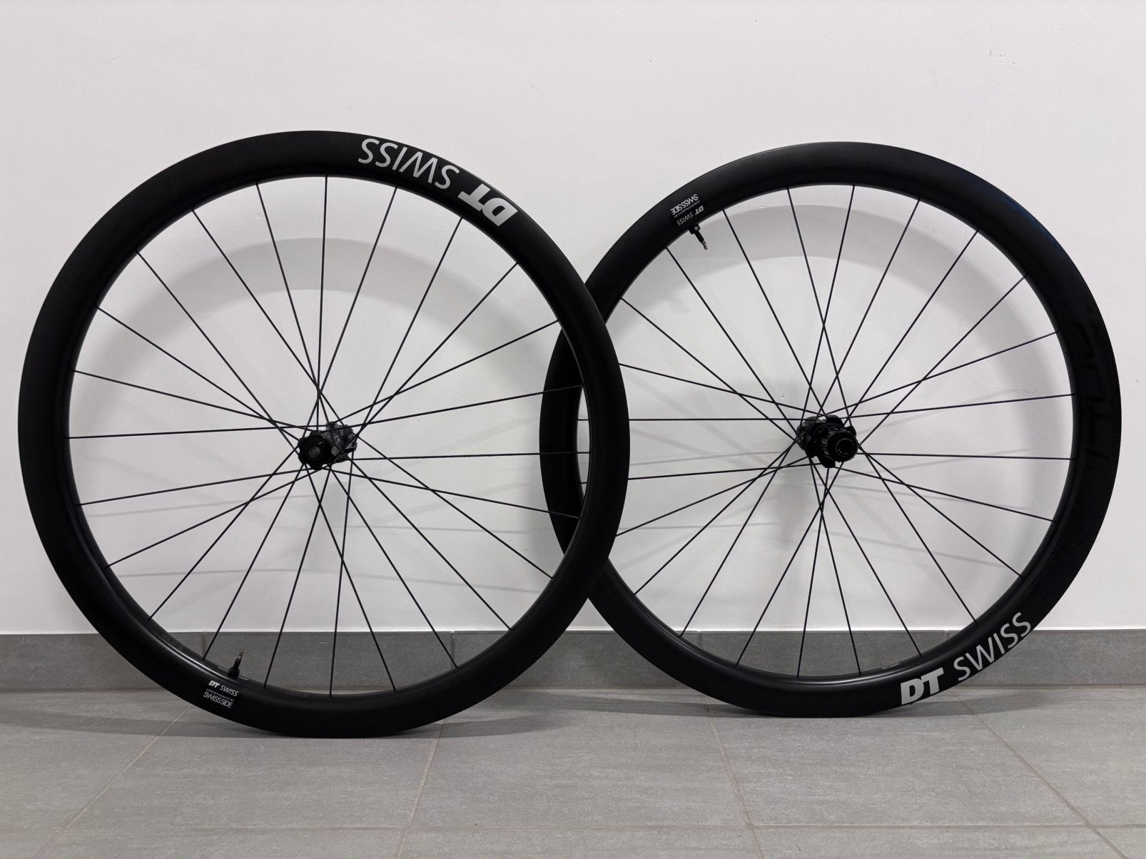 DT Swiss GRC 1400 SPLINE 42 DB, Enlèvement ou Envoi, Comme neuf, Gravelbike, Carbone