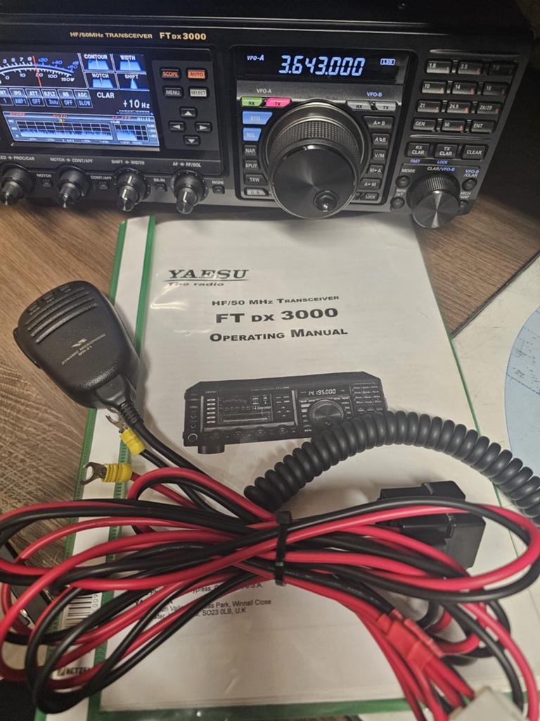Yaesu FT  DX 3000 D, Telecommunicatie, Ophalen of Verzenden, Gebruikt, Zender en Ontvanger