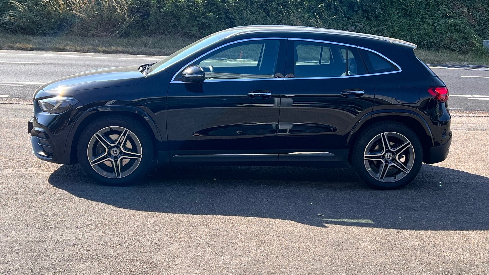 Mercedes-Benz GLA GLA 180 AMG Line Hybride "11490KM" NIEUWE, Auto's, https://public.car-pass.be/vhr/258f5d88-7068-44f8-8c9f-5ee4459886f9