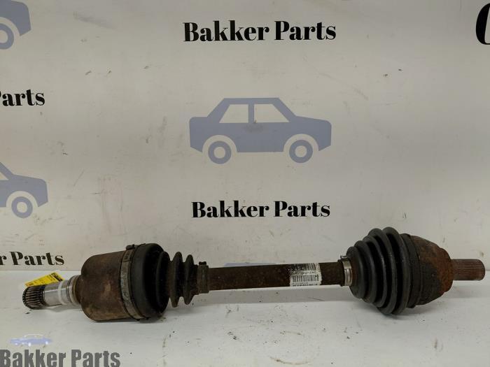 Aandrijfas links-voor van een Volvo C30, Gebruikt, -, -, Volvo