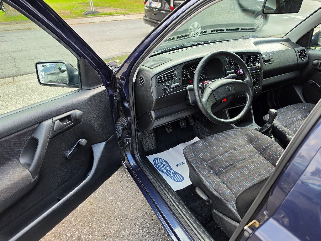 VW Golf 3, 1.4i, 11/1992, 77.530km, Oldtimer, Keuring VVK, foto 7