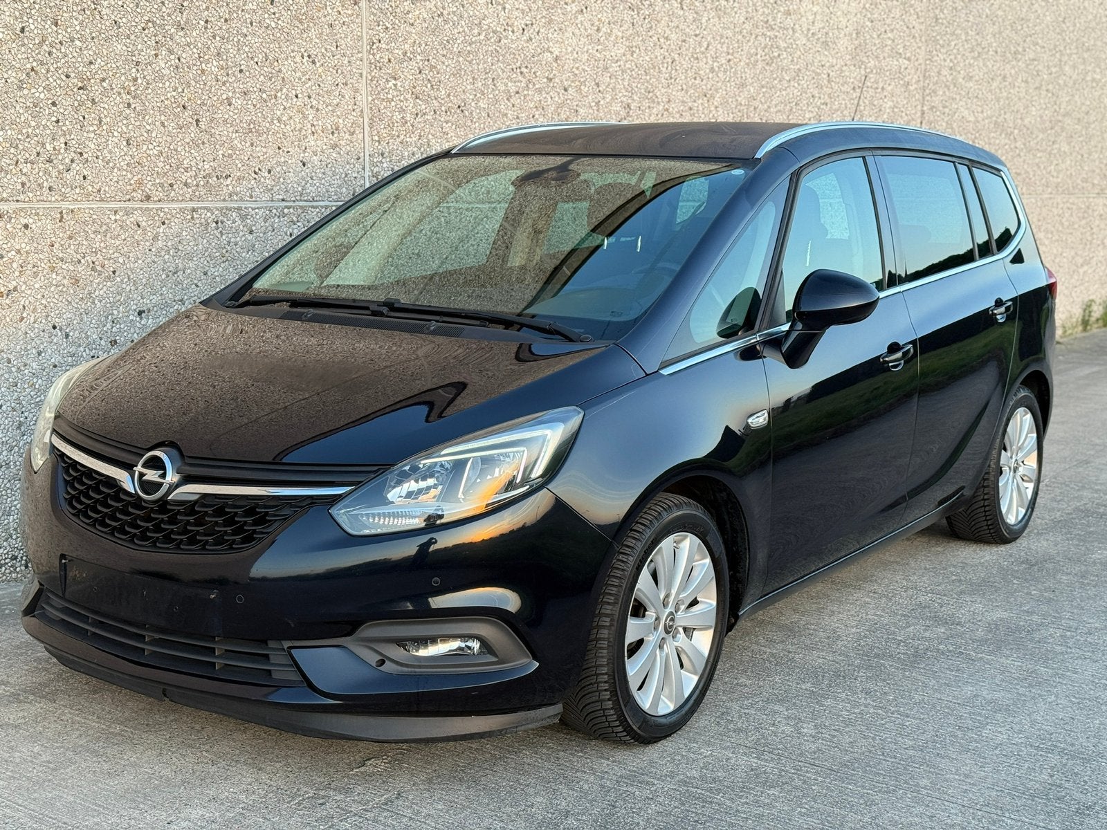 Opel Zafira 1.4i airco Navi 12 maand Garantie, Autos, Achat, Entreprise, Boîte manuelle, Zafira