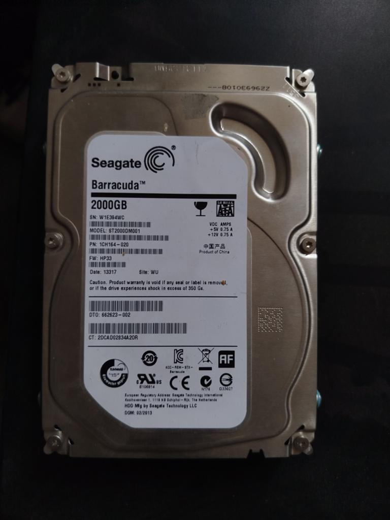 Ssd sata 2TB 6gb/ 1 sec, Computers en Software, Harde schijven, Intern, 2TB, Ophalen of Verzenden, Zo goed als nieuw