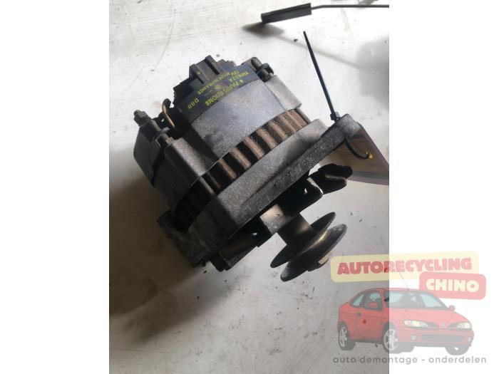 Dynamo van een Renault R5, Gebruikt, -, Renault, -