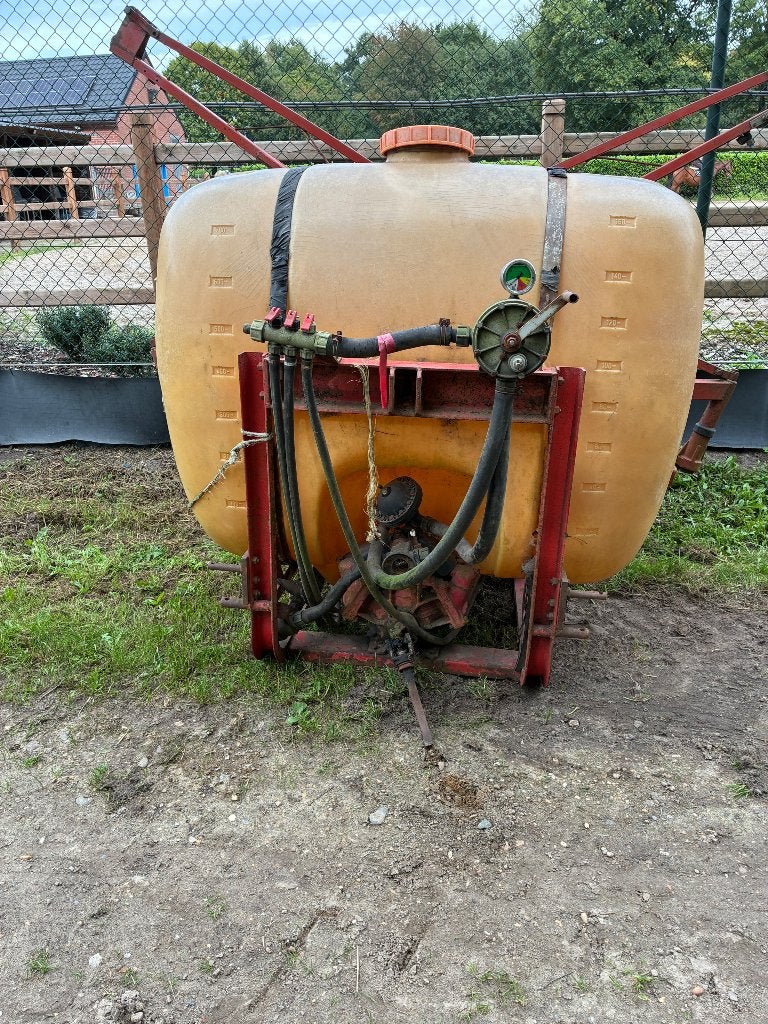 Sproeier voor tractor, Zakelijke goederen, Ophalen, Akkerbouw, Beregening en Drainage