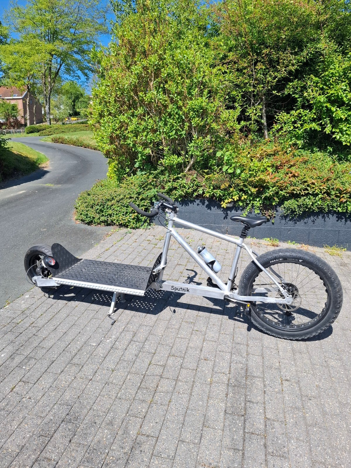 Sputnik bakfiets, Ophalen