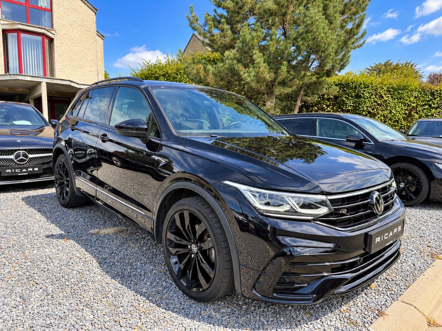 TIGUAN R-Line Full Options LEZ 2035 1.5TSi Carnet GARANTIE, Autos, Cuir, Essai à domicile, Achat, Entreprise