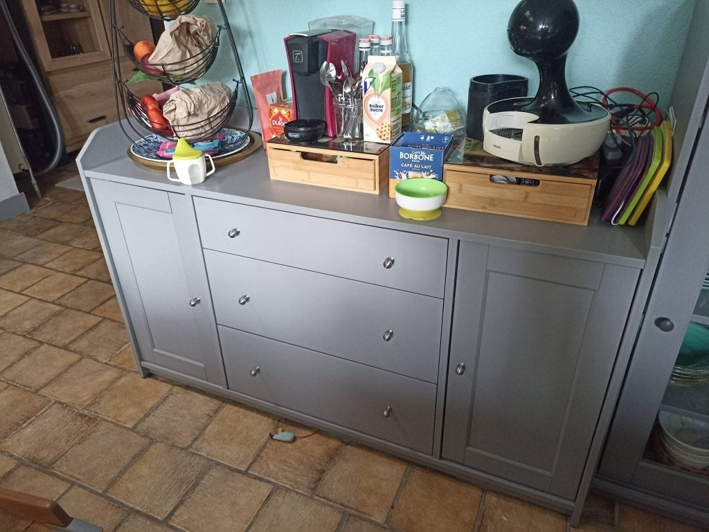 HAUGA Buffet, gris, 140x84 cm, Ophalen, Gebruikt, 100 tot 150 cm, Minder dan 100 cm
