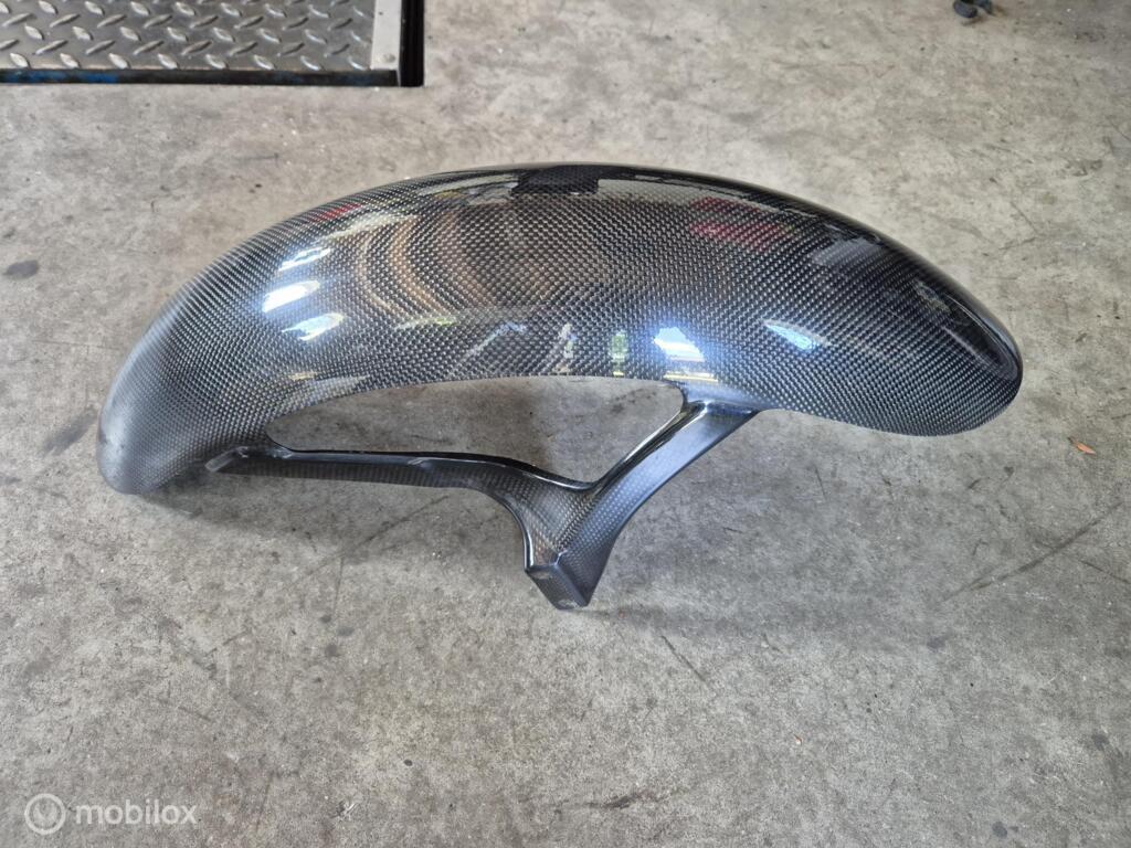 Spatbord carbon voorspatbord ZGAN Monster Supersport SS 888, Gebruikt, Factorystore.service@ducati.com, Ophalen of Verzenden, Via Antonio Cavalieri Ducati, 74/5, 74/6, 40132 Bologna BO